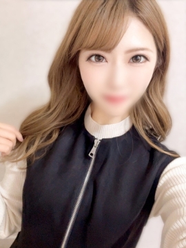 ももな